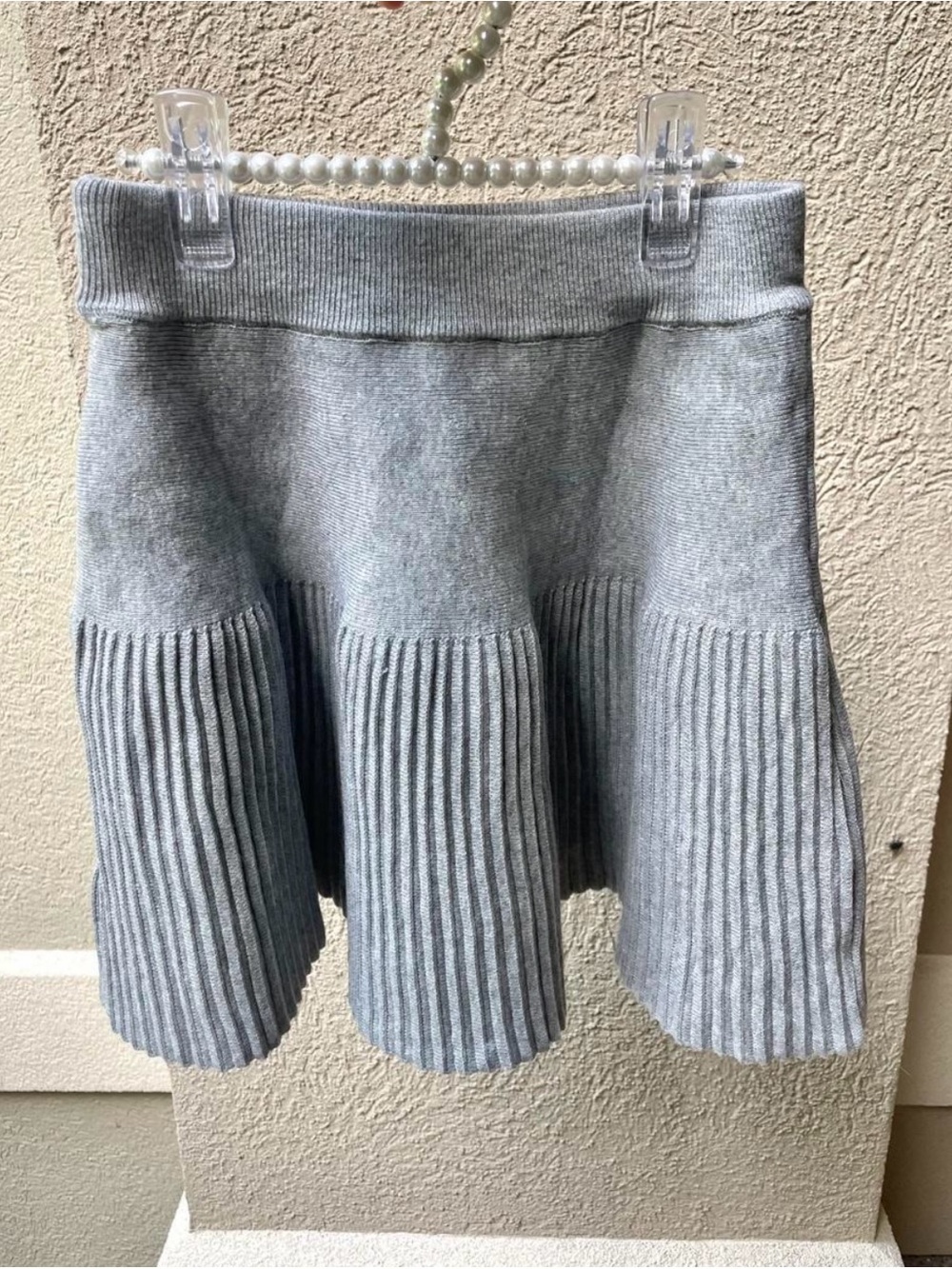 SHEIN Light Gray Ribbed Knit Mini Skirt never worn